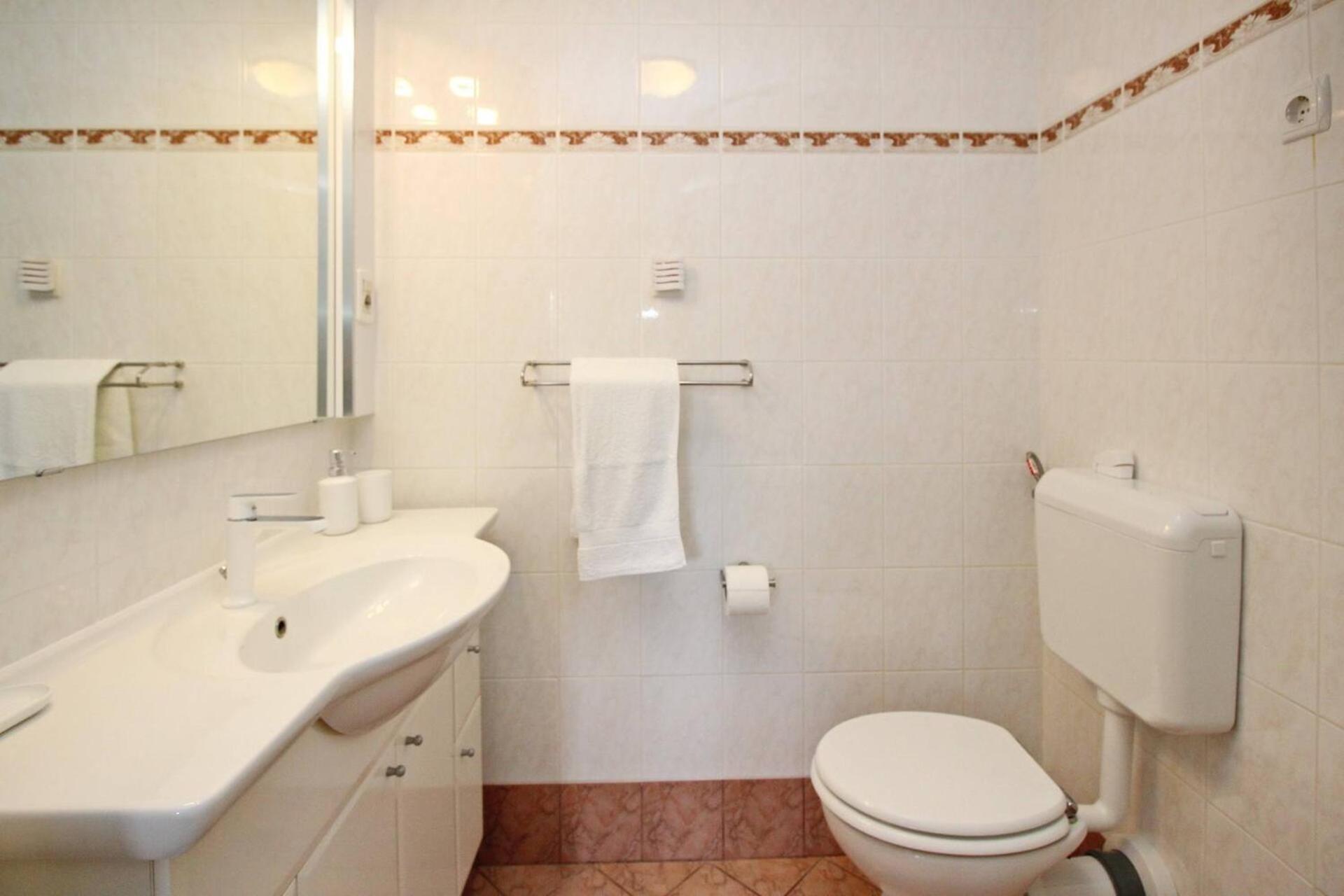 Apartments Silvija Cubranic Baska  Exterior photo