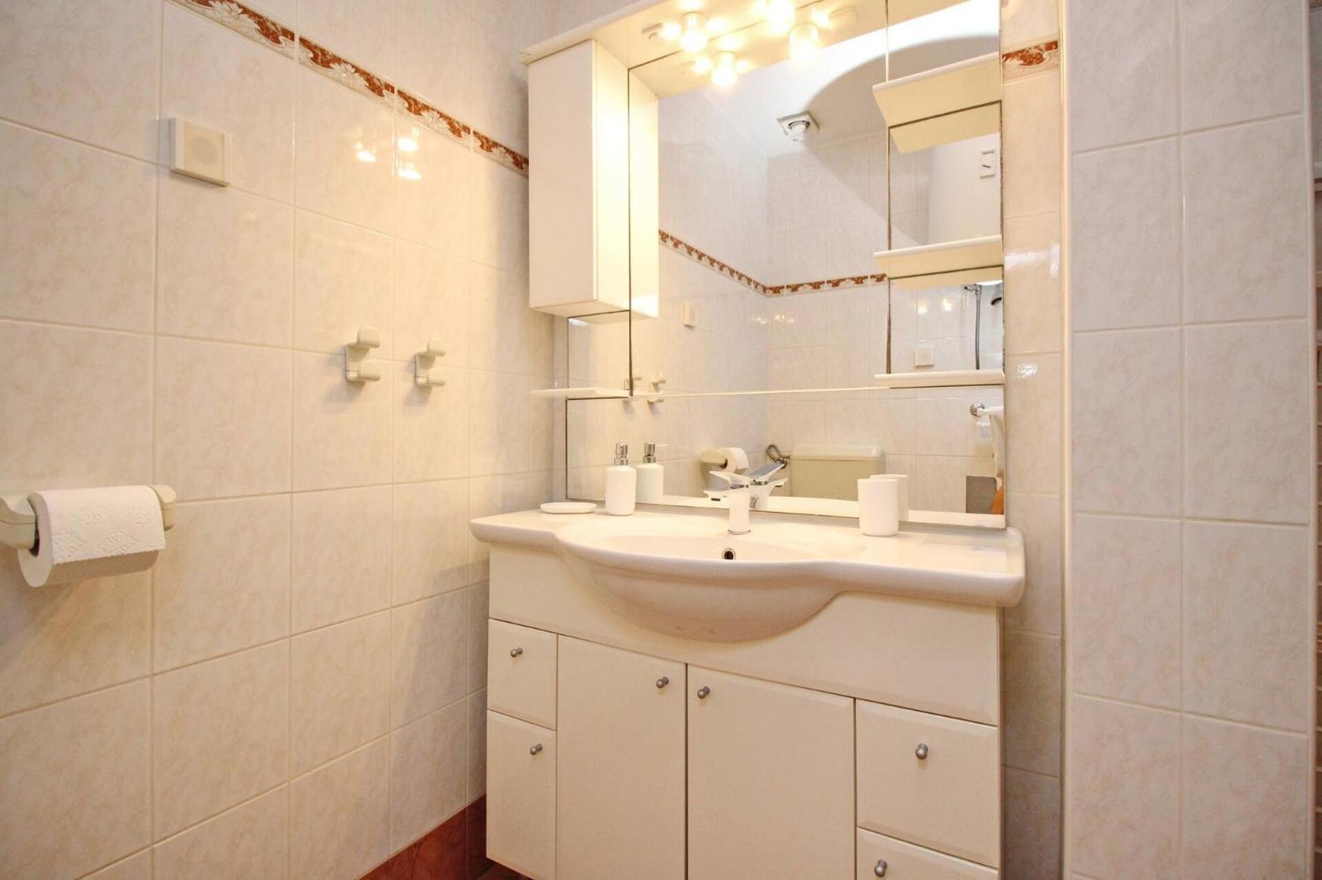 Apartments Silvija Cubranic Baska  Exterior photo